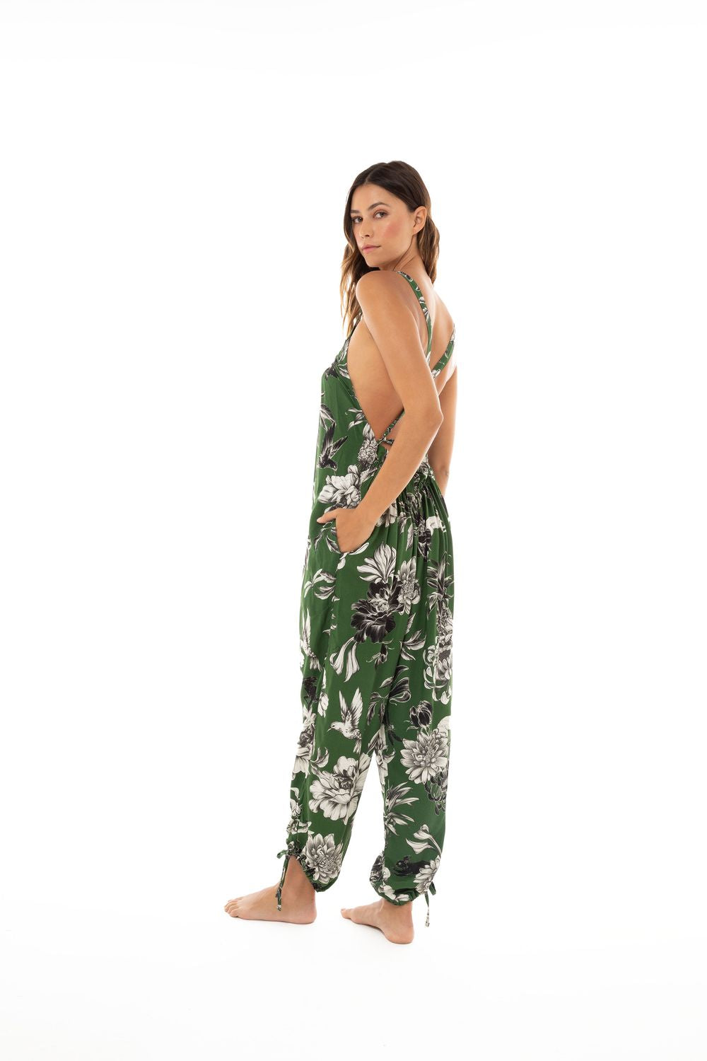 AFRICA WATS 14318 OVERALL (S24)